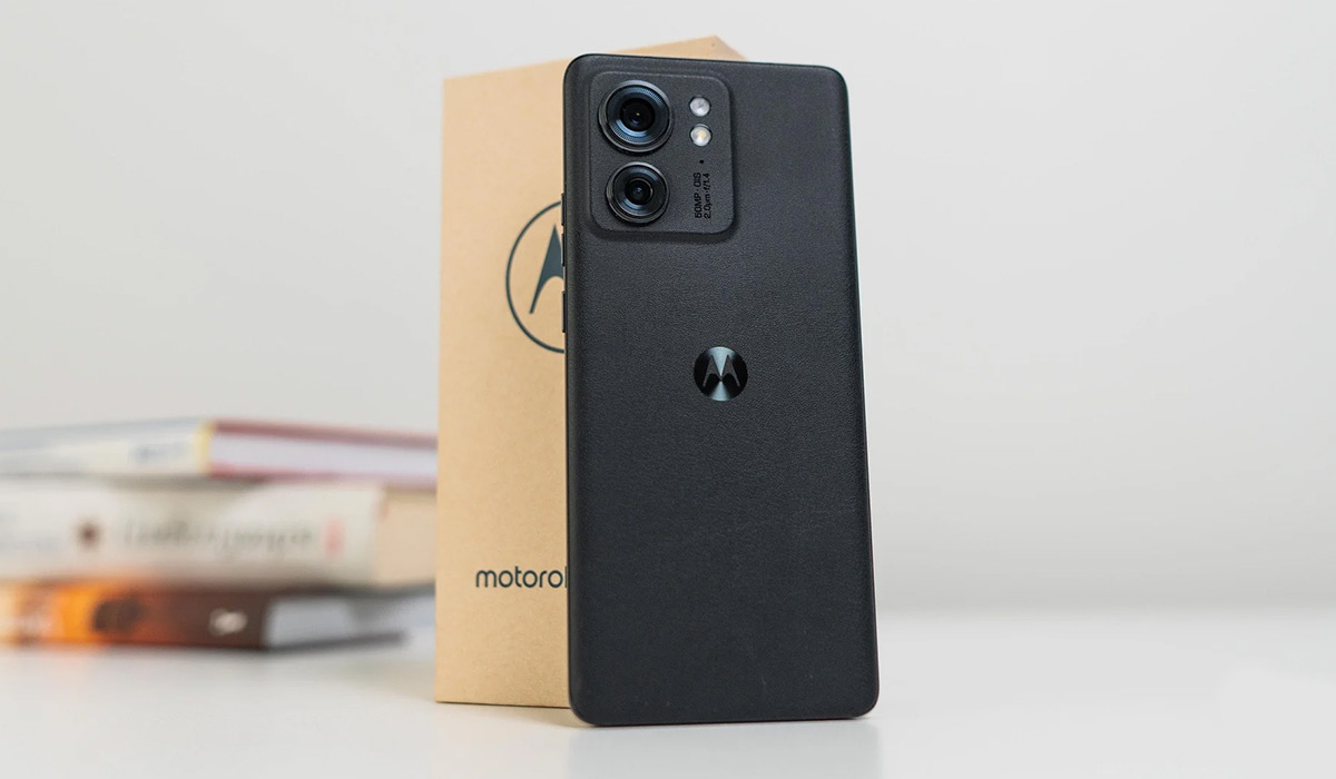 بررسی موتورولا اج ۴۰